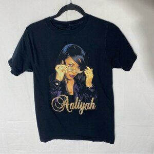 Aaliyah Black Graphic Tee T Shirt XS